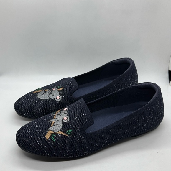 Vivaia Audrey Round-Toe Embroidered Loafer navy metallic koala bear design - Picture 3 of 11